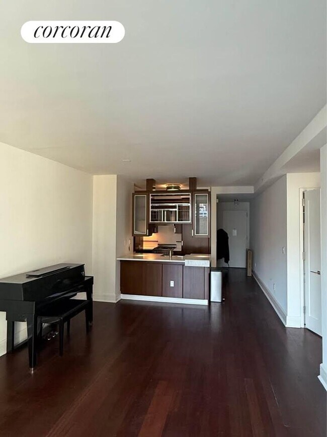 Building Photo - 60 Riverside Blvd