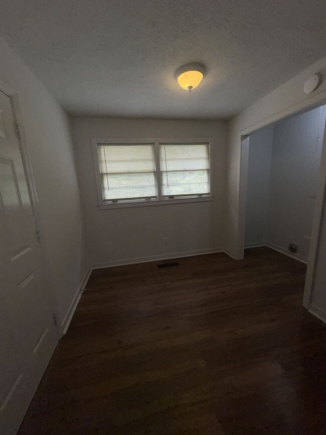 Photo - 4049 Norwood Dr