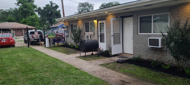 Photo - 791 Fortune St Unidad True