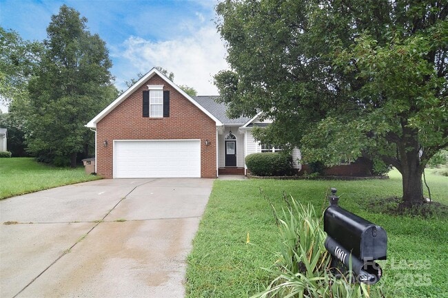 Building Photo - 1001 Galena Chase Dr Rental