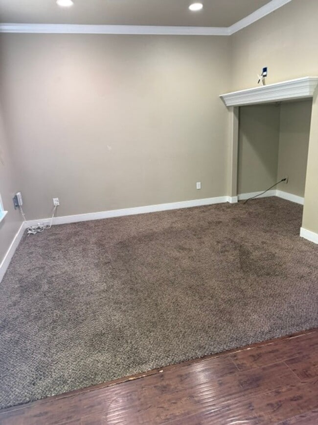 Photo - Apartment For Rent