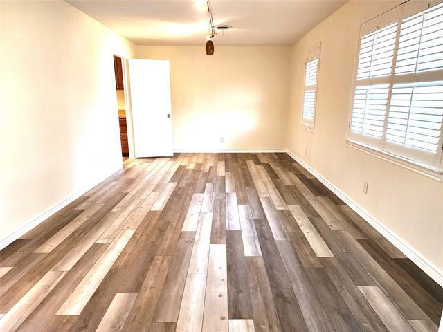 Photo - 1401 E Sherman Dr