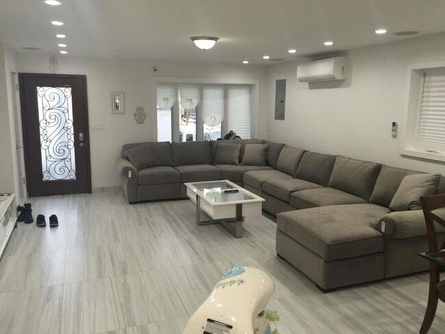 2358 National Dr Unit 1