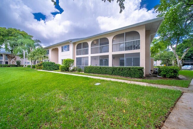 Photo - 13810 Oneida Dr Unit C2