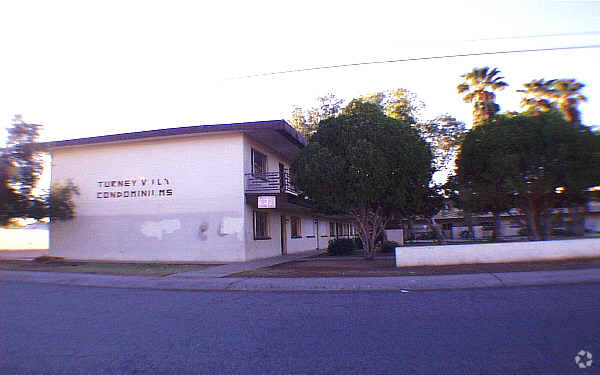 Turney Villa Condominiums - Turney Villa Condominiums