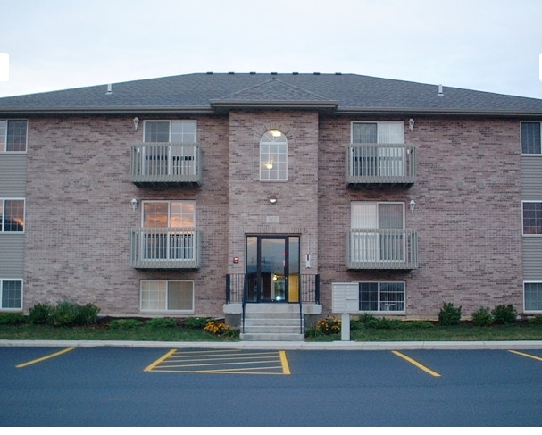 Aspen Court Student Apartments