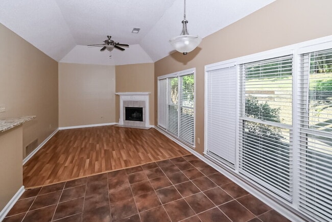 Photo - 9224 Chimneyrock Blvd.