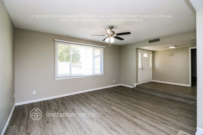 Photo - 14851 N 55th Ave