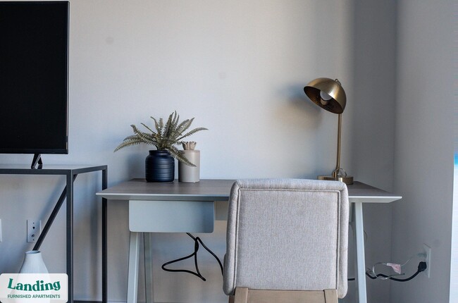 Photo - 1999 E Boston St Apartamento Unidad 316.1406087