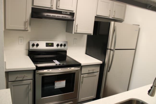 Captura de pantalla 2026-07-22 121243.png - Riverwalk Apartments