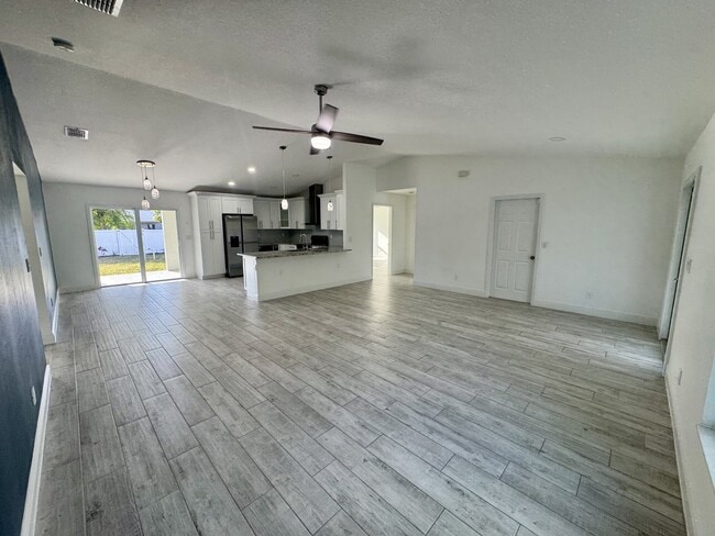 Photo - 1872 Tulane Ave SE