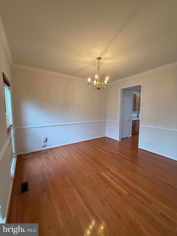1113 Walker Dr