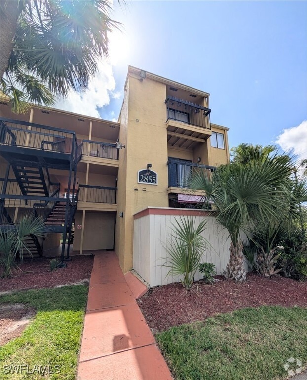 Building Photo - 2855 Winkler Ave Unit 116 Rental