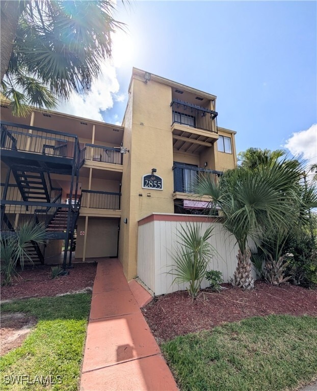 Building Photo - 2855 Winkler Ave Unit 116 Rental