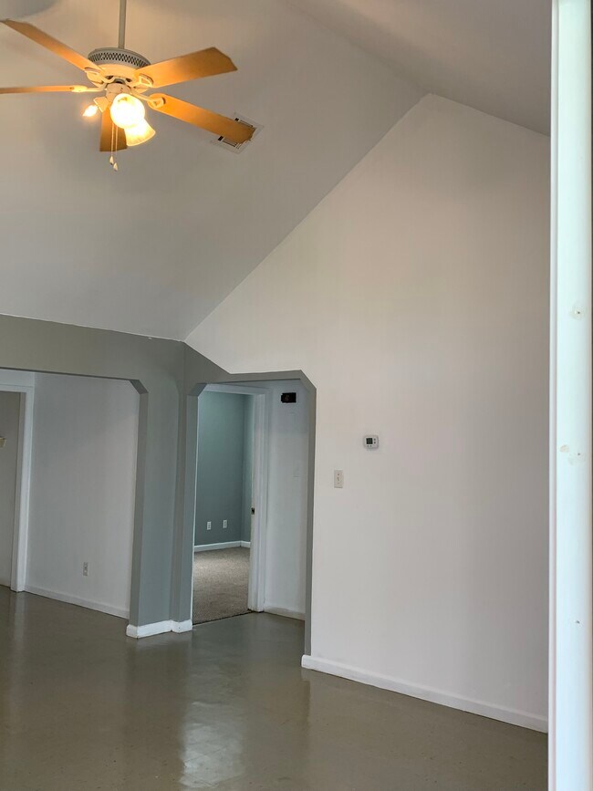 Photo - Chateau Joli Apartments