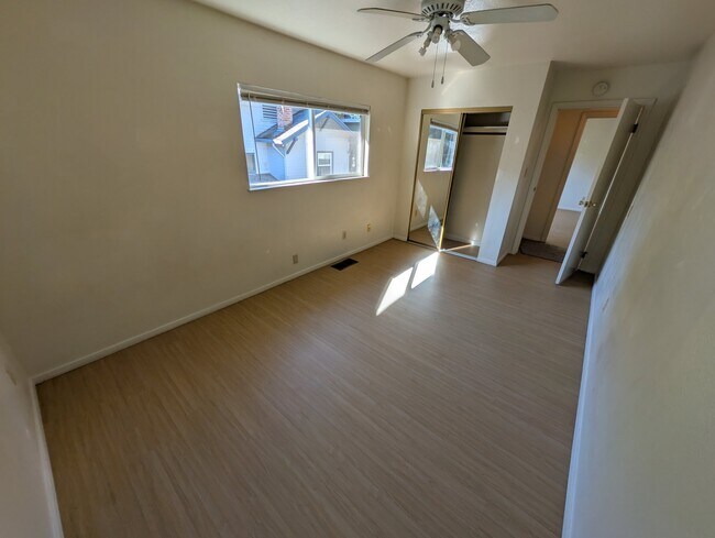 Photo - 208 W Sacramento Ave Unidad C
