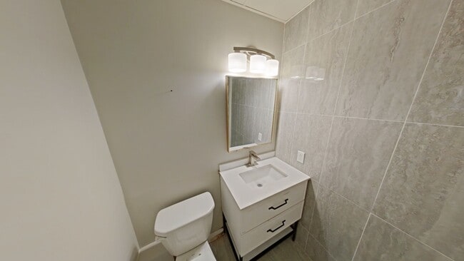 Photo - 1030 E Lancaster Ave
