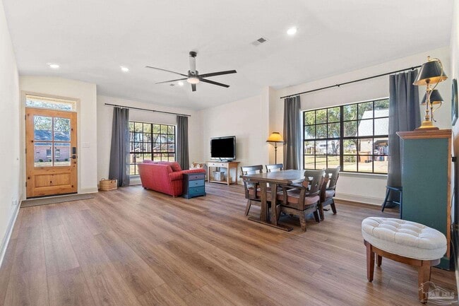 Photo - 3244 Cobblestone Dr