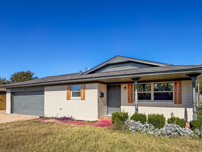 Building Photo - 229 NW 79th St