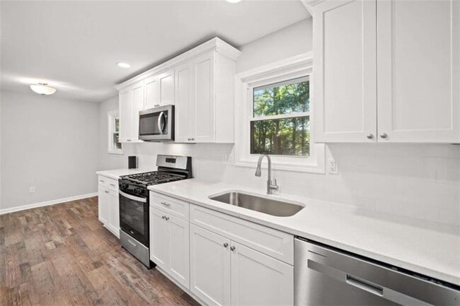 Photo - 6147 Allen Ivey Rd