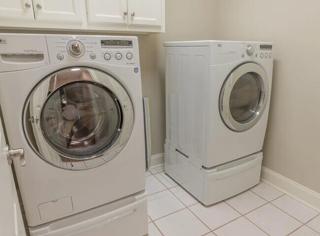 Photo - 3901 Creek Shadow Ct