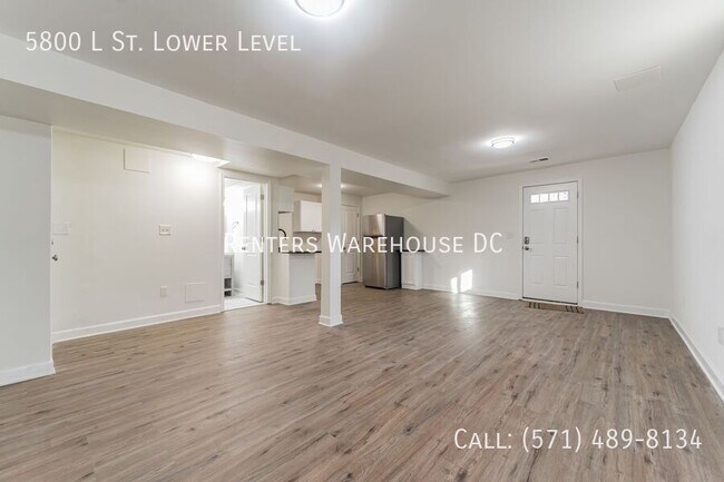 Photo - 5800 L St