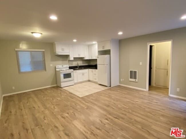 Photo - 3224 Chapman St Unidad 7