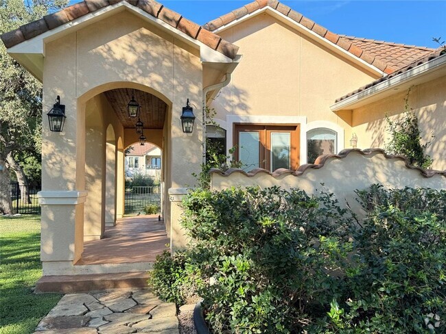 Building Photo - 15100 Lariat Trail Rental