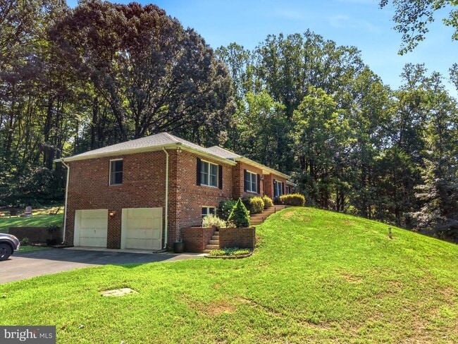 Photo - 2641 Dogwood Ln
