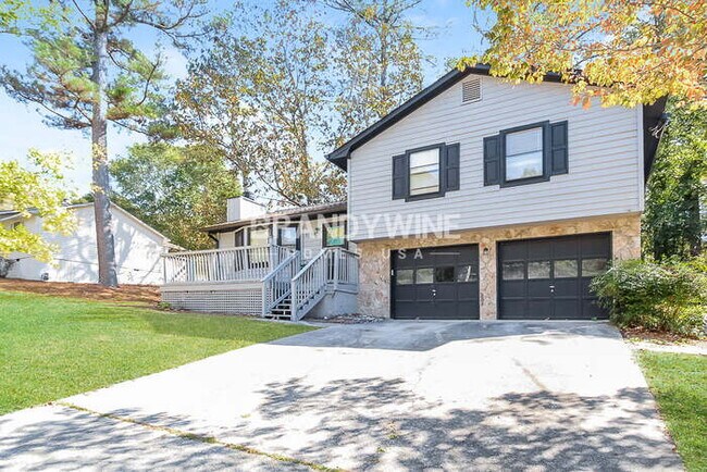 Photo - 3798 Burnt Leaf Ln SW