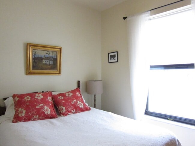 627 W 136th St Unit 16