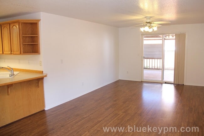 Photo - 3 Bed, 2 Bath Home with Large Covered Deck...