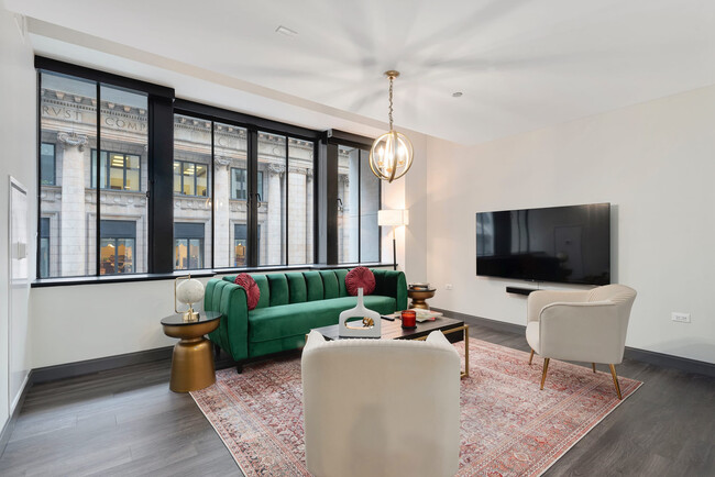 Building Photo - 29 S La Salle St Rental
