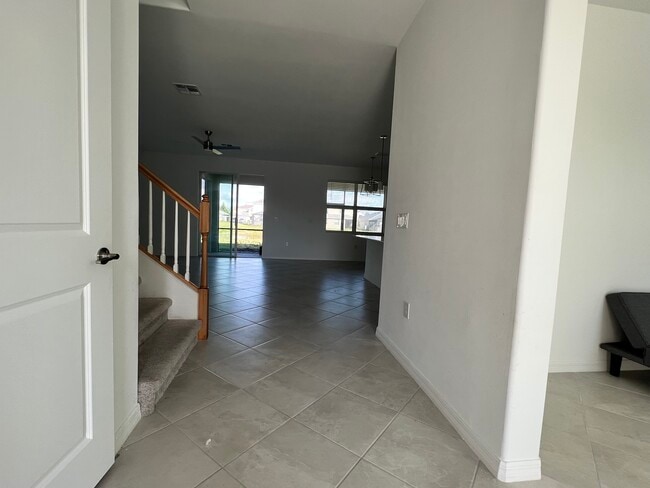 Building Photo - 2585 Kona Wy Rental