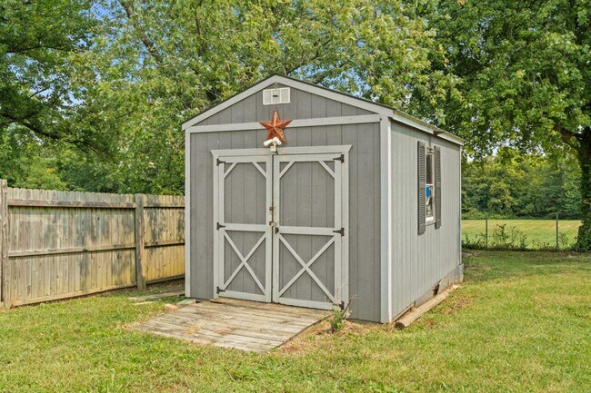Photo - 4686 Jackson Rd