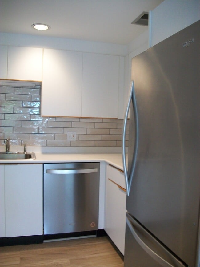 Photo - 315 Rantoul St Unit 408