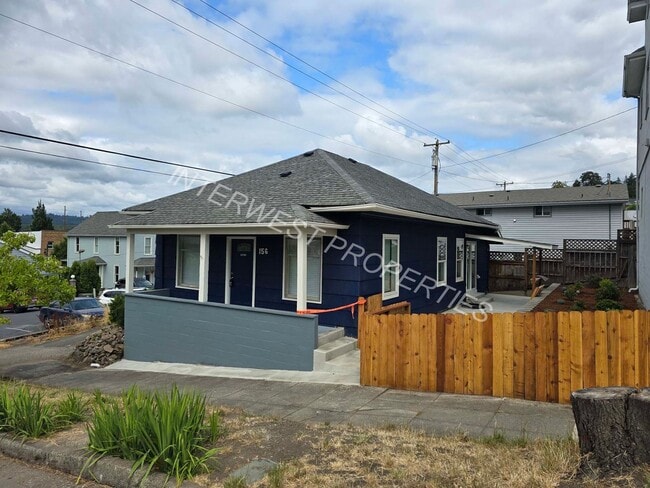 Photo - Recently Remodeled 2 Bd Home in Kalama with W/D Hookups!