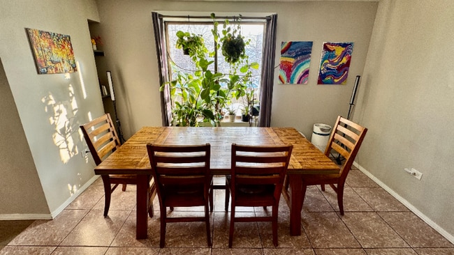 Photo - 1360 W Evergreen Ave Unit 2