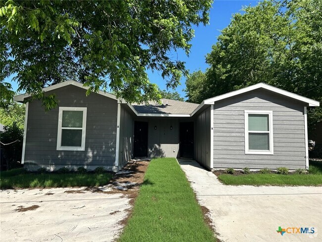 Building Photo - 918 S 39th St Rental