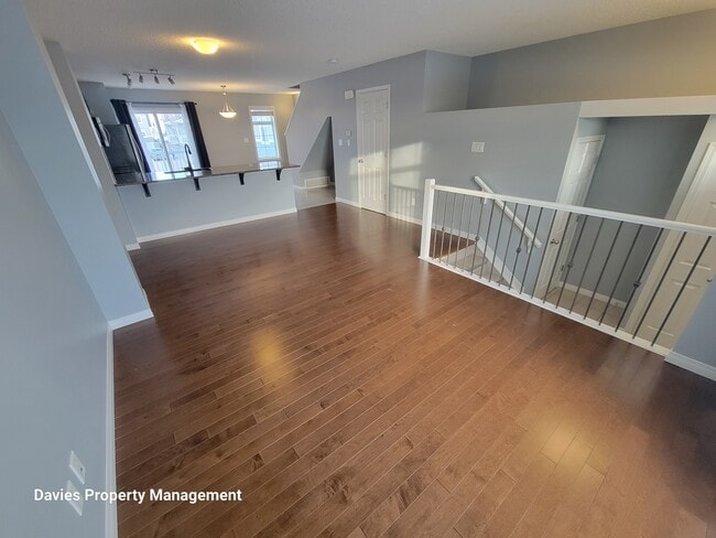 Photo - 9151 Shaw Way SW