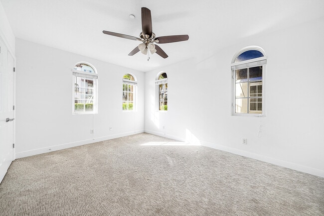 Photo - 824 Virginia Gardens Dr