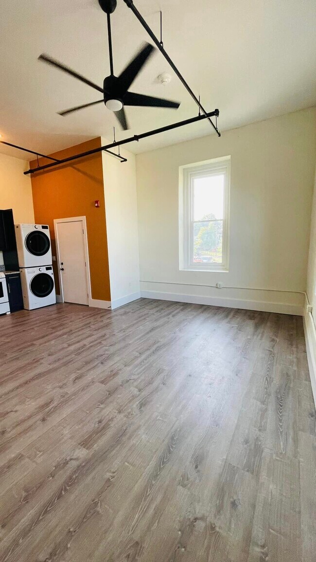 Photo - 177 Chestnut St Apartments Unit 4B