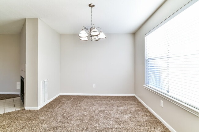 Photo - 6803 Hedgewick Dr