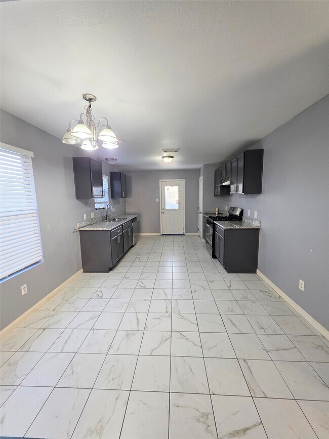 Photo - 9514 Manorstone Ct