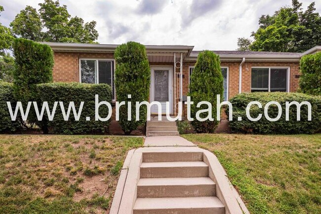 Building Photo - 2529 Melbourne St Rental