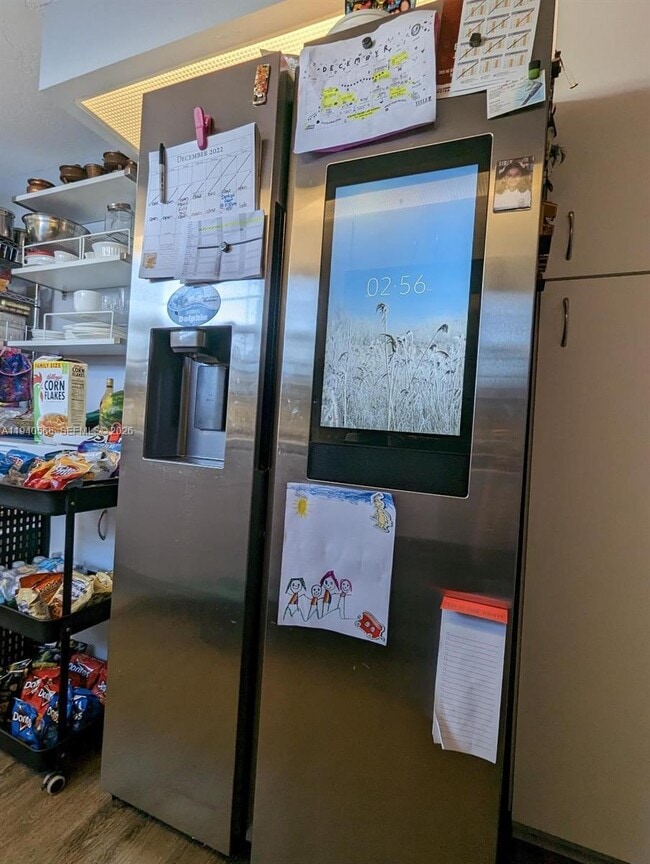 Photo - 2008 SE 26th Ln Unit 204