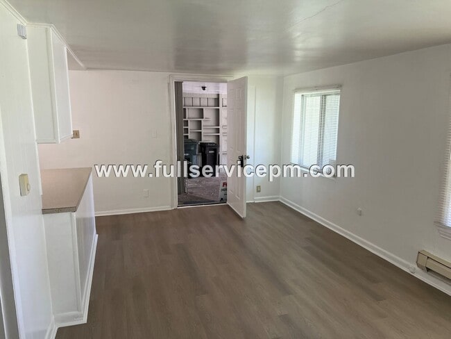 Photo - 9101 Corbin Dr Unit 2