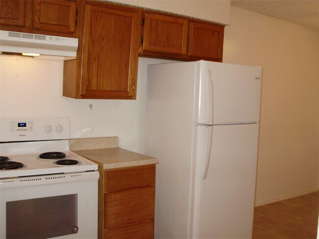 Photo - 2107 Shiveley Cir Unidad True