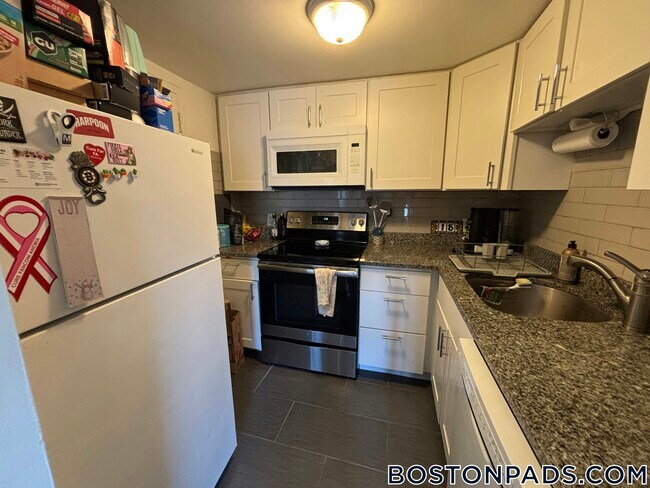 Photo - 524 Putnam Ave Unidad 15