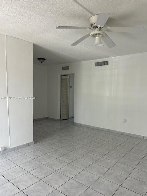 Photo - 1325 W 68th St Unit 318